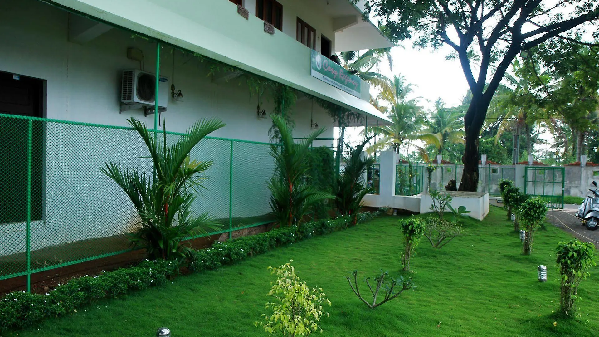 Bed and Breakfast Cosy Regency Alappuzha 2*,  Индия